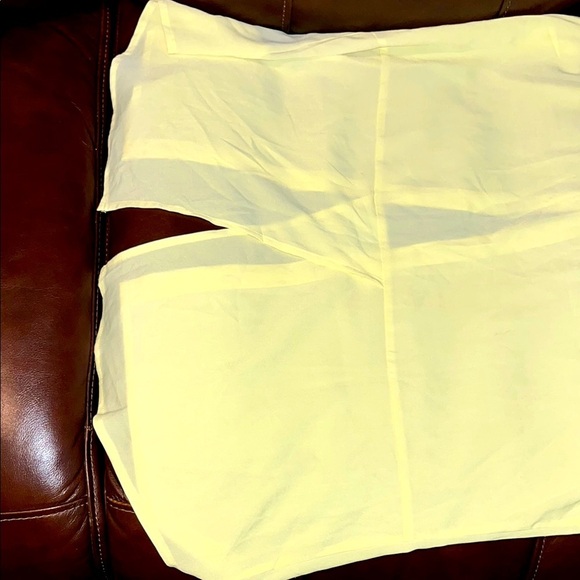 Attention Yellow Sleeveless Button Down Shirt Size XL - Picture 6 of 9